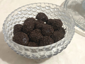 Delícia de Chocolate: Receita Irresistível de Brigadeiro de Nescau