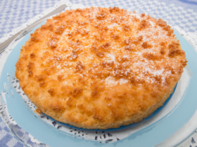 Bolo de Coco: Uma Delícia Sem Farinha e Sem Açúcar