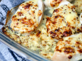 Frango Gorgonzola: Uma Explosão de Sabores que Vai Surpreender Seu Paladar 9 Frango Gorgonzola: Uma Explosão de Sabores que Vai Surpreender Seu Paladar