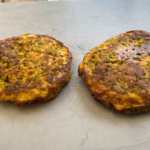 Hambúrguer de Brócolis Cetogênico: Uma Explosão de Sabores Saudáveis