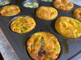 Omelete de Legumes ao Forno - Uma Delícia Cetogênica que Vai Surpreender Seu Paladar 6 Omelete de Legumes ao Forno - Uma Delícia Cetogênica que Vai Surpreender Seu Paladar