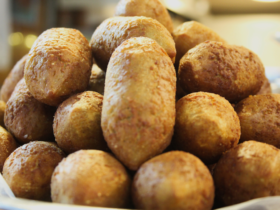 Conheça uma receita de bolinho de arroz diferente e saboroso 9 Conheça uma receita de bolinho de arroz diferente e saboroso