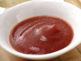 Katchup Caseiro: Receita versátil para transformar seus pratos 15 Katchup Caseiro: Receita versátil para transformar seus pratos