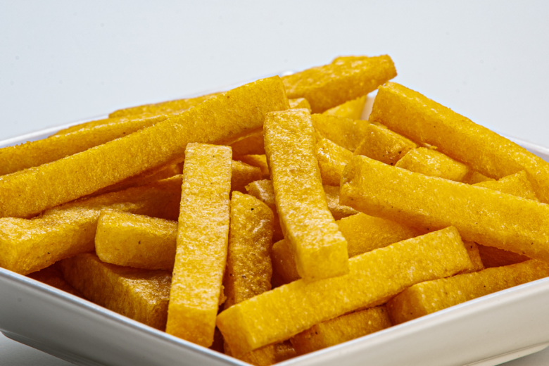 Polenta Frita: Um crocante petisco delicíssimo 1 Polenta Frita: Um crocante petisco delicíssimo