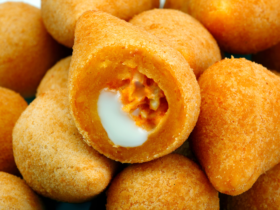A melhor receita de coxinha de frango com catupiri que você vai encontrar 9 A melhor receita de coxinha de frango com catupiri que você vai encontrar