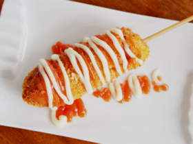 Cachorro Quente Coreano: Crocância e Sabor em uma Receita Irresistível 9 Cachorro Quente Coreano: Crocância e Sabor em uma Receita Irresistível