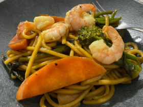 Yakisoba de Camarão: Um Toque Especial no Clássico Oriental 9 Yakisoba de Camarão: Um Toque Especial no Clássico Oriental