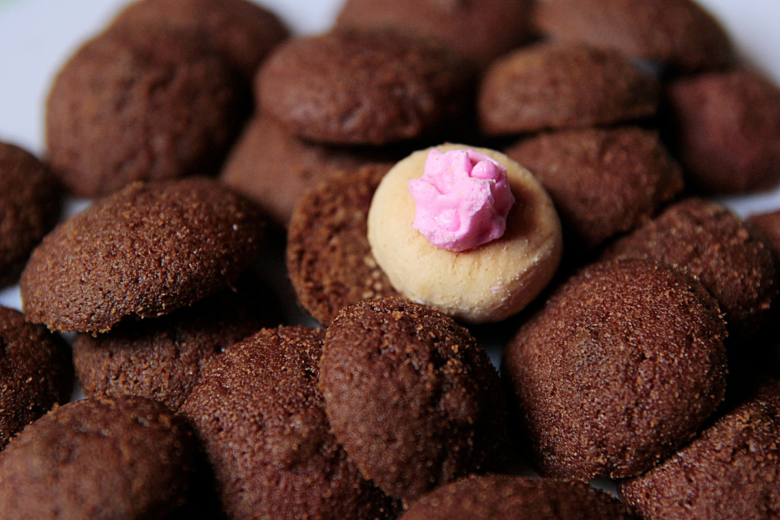 Sequilhos de Chocolate: Para saborear, presentear ou vender 1 Sequilhos de Chocolate: Para saborear, presentear ou vender