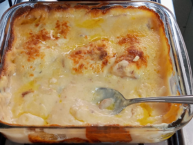 Creamy Baked Cod (Bacalhau com Natas) - Authentic Recipe 15 Bacalhau com Natas: Um Clássico da Cozinha