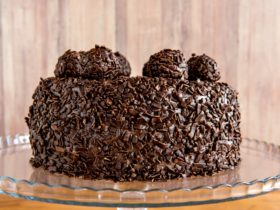 Brigadeirão de Forno: O Clássico Irresistível da Sobremesa 9 Brigadeirão de Forno: O Clássico Irresistível da Sobremesa