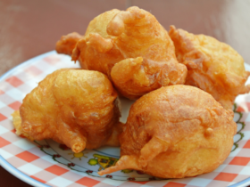Bolinho de chuva recheado com banana: Uma maravilha culinária 6 Bolinho de chuva recheado com banana: Uma maravilha culinária