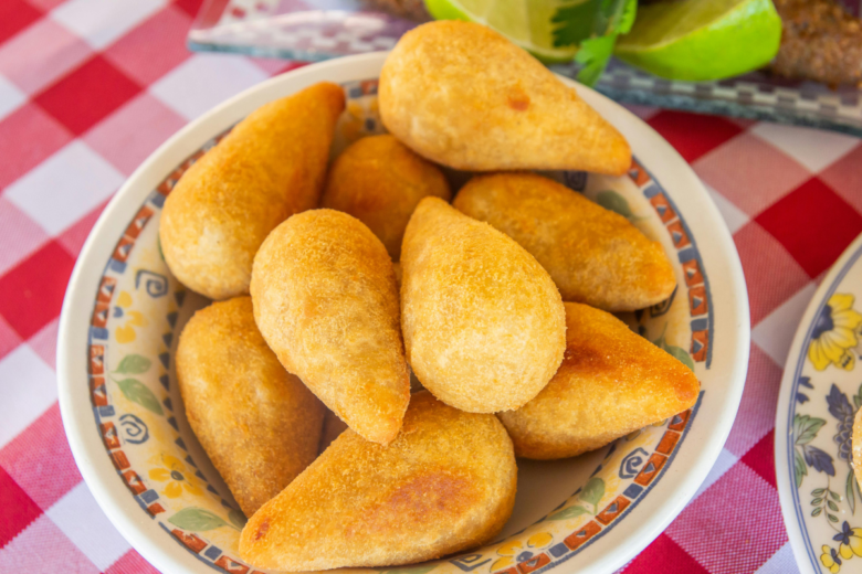 Coxinha de frango super crocante 1 Coxinha de frango super crocante