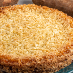 Bolo de Mandioca Cremoso com Coco: o Segredo da Receita que Derrete na Boca