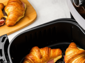 Croissants de Queijo e Fiambre na Airfryer: Receita Fácil e Rápida 6 Croissants de Queijo e Fiambre na Airfryer: Receita Fácil e Rápida