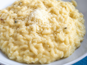 Risoto de Parmesão Cremoso e Clássico