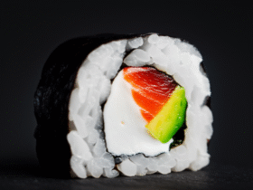 Uramaki de Salmão: Receita Caseira e História