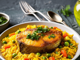 Ceebu Jen: A Deliciosa Receita Senegalesa de Arroz com Peixe e Legumes 6 Ceebu Jen: A Deliciosa Receita Senegalesa de Arroz com Peixe e Legumes